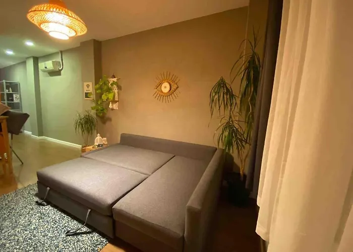 Cosy Flat With A Garden In Central Kadikoy